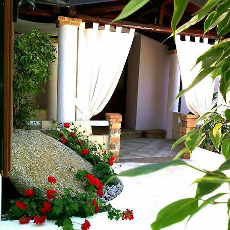 Hotel Il Lungomare Zambrone Esterno foto
