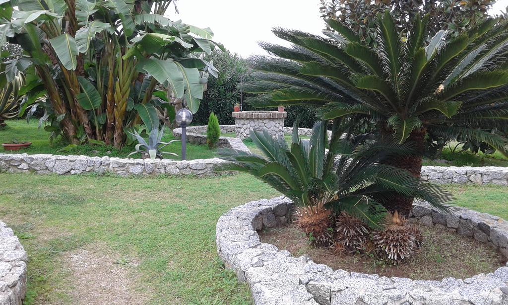 Hotel Il Lungomare Zambrone Esterno foto