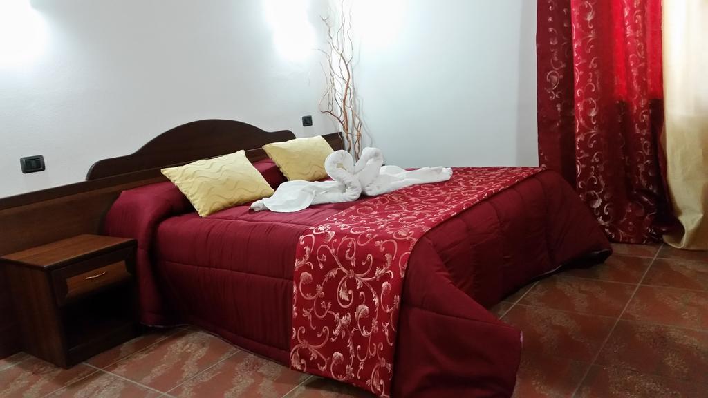Hotel Il Lungomare Zambrone Camera foto