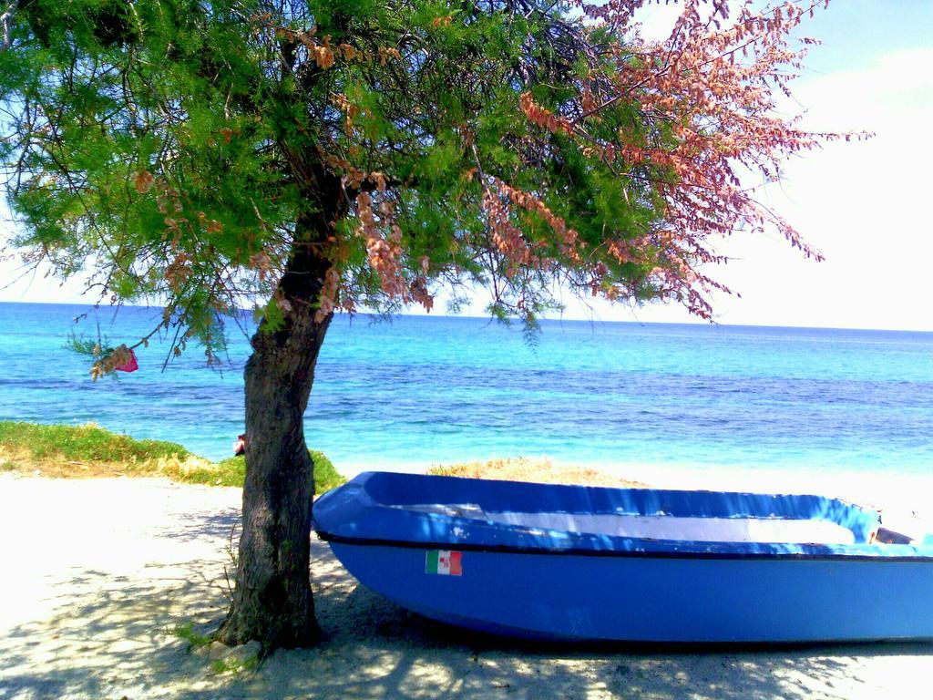 Hotel Il Lungomare Zambrone Esterno foto
