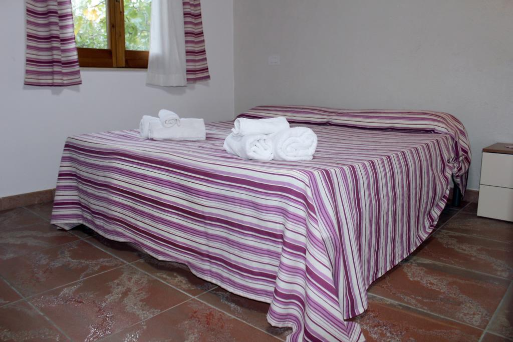 Hotel Il Lungomare Zambrone Esterno foto