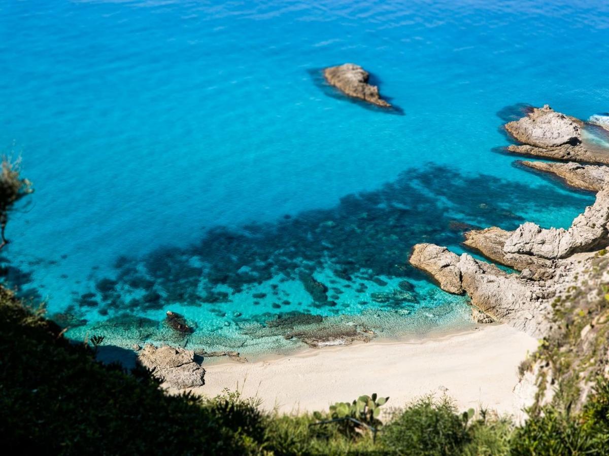 Hotel Il Lungomare Zambrone Esterno foto